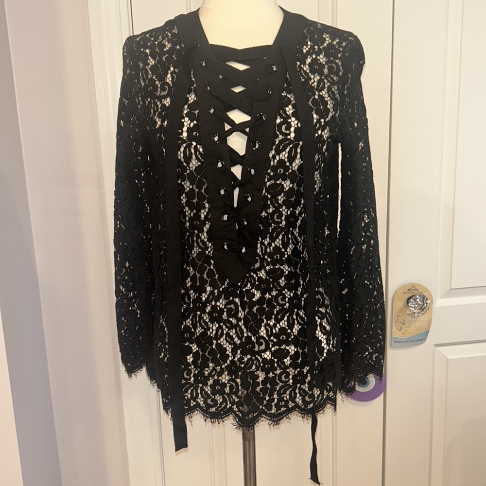 New! Endless rose tops in perfect condition
